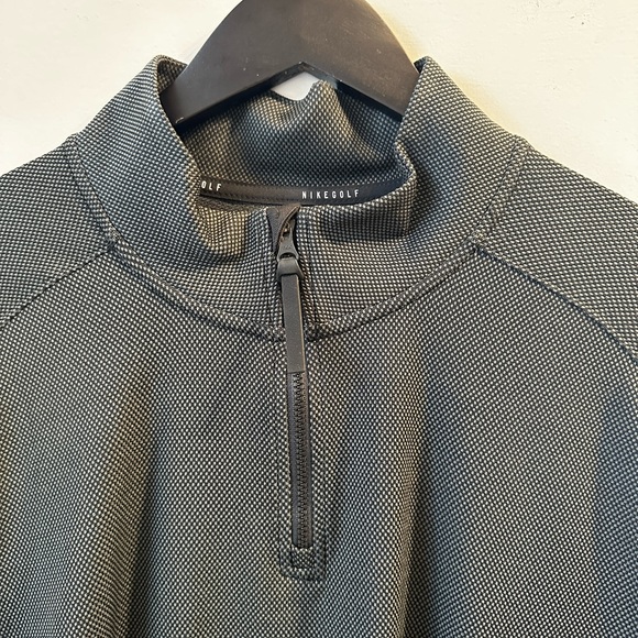 Nike Golf - Dri Fit Pullover - Picture 3 of 3